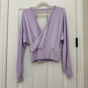 Express lavender wrap top size Small